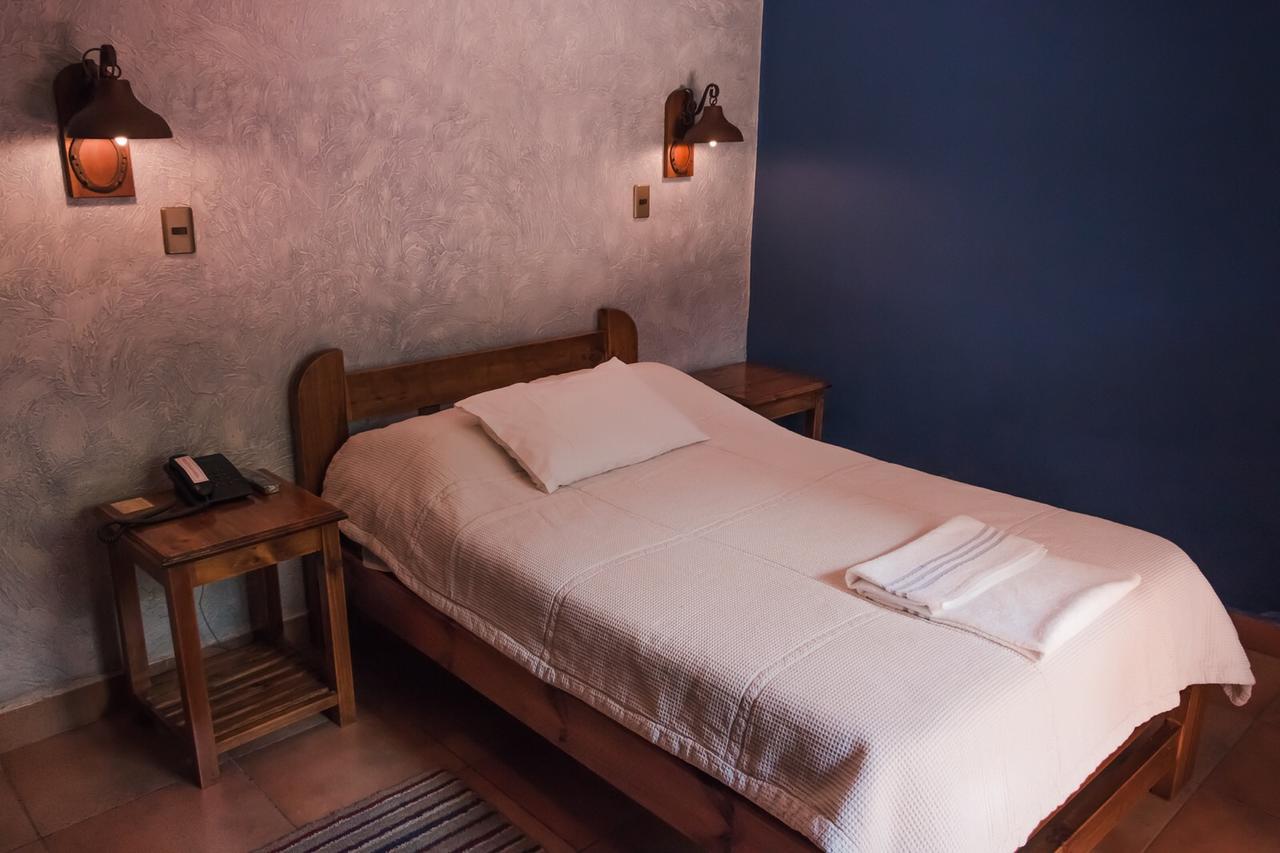 La Escondida Hostal Sucre Eksteriør bilde